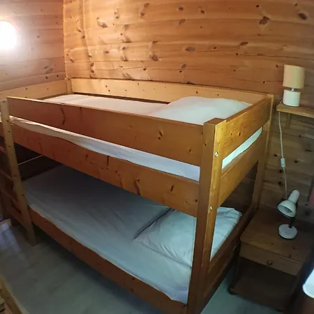 Dağ evi Des Bois - Piscine - Aire De Jeux - Draps Mauroux (Lot)
